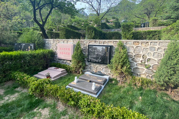 北京九公山长城纪念林树葬墓地价格