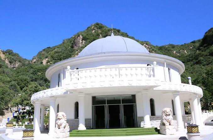 怀柔墓地九公山长城纪念林周边环境怎么样？